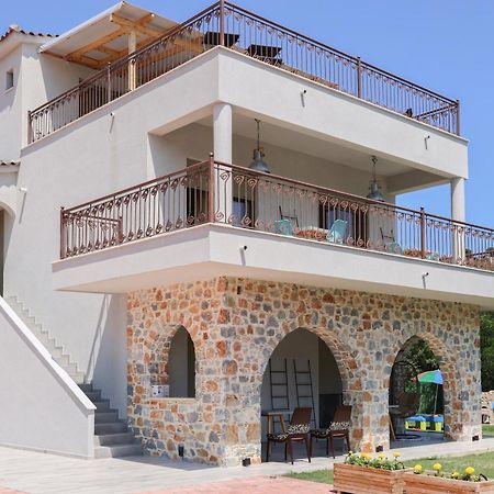 Kt Villa Трулос Екстериор снимка